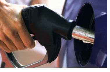 Gas Price Down Again As Barrel Price Falls!